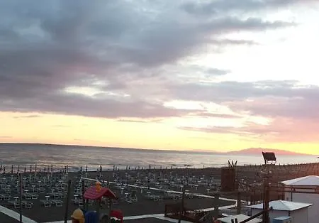 Slurp Beach Paradise * Montalto di Castro